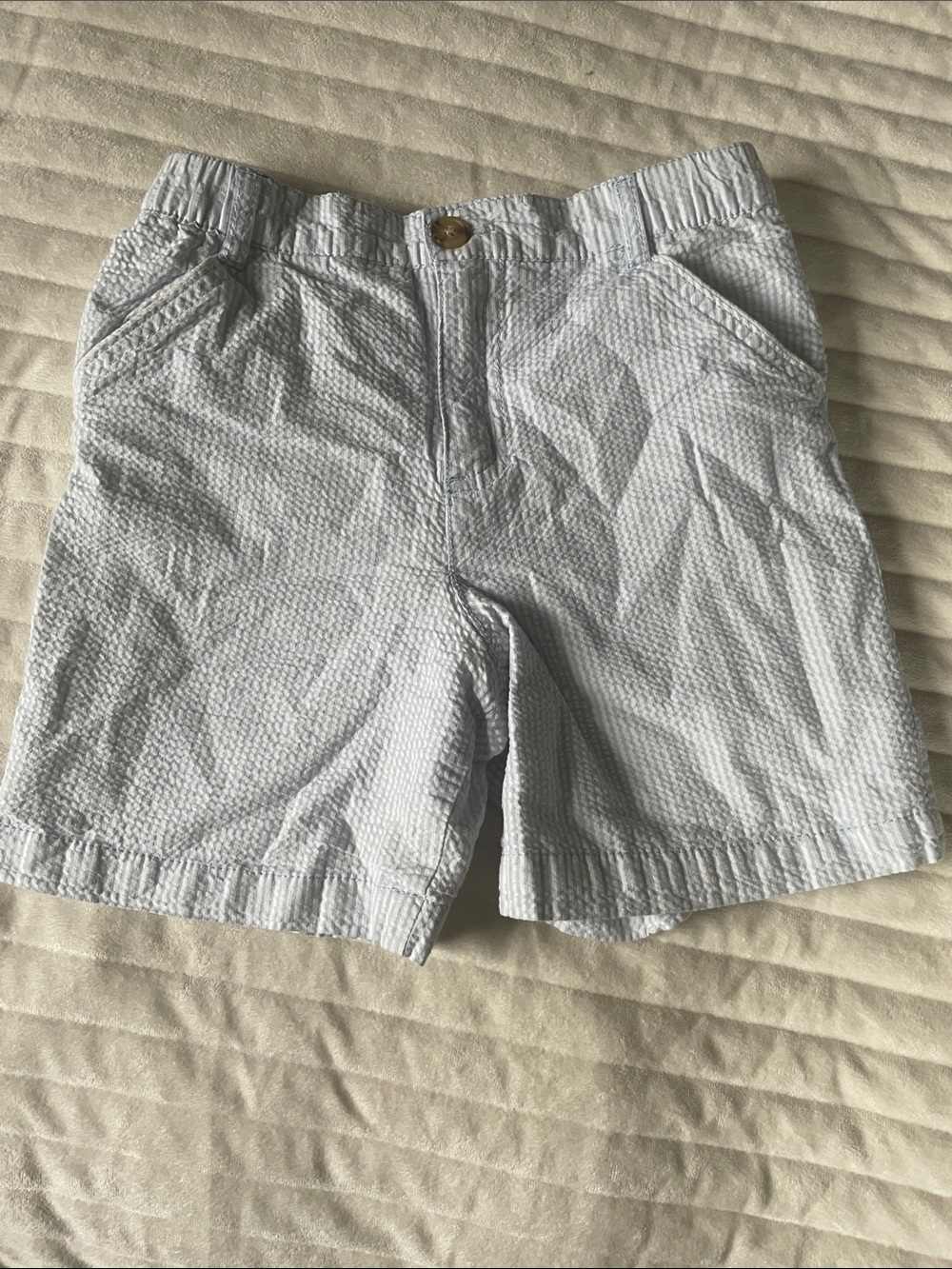 Tommy Bahama Little Boys Blue & White Seersucker Shorts Size 6